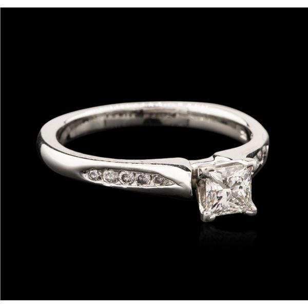 14KT White Gold 0.66 ctw Diamond Ring