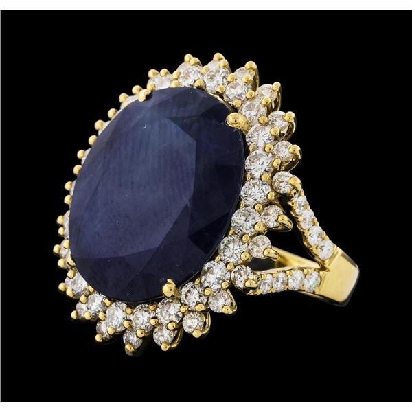 19.72 ctw Sapphire and Diamond Ring - 14KT Yellow Gold