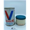 Image 2 : Vintage 1lb Valvolene Grease Can Full + Full 1 qt Valvolene Motor Oil