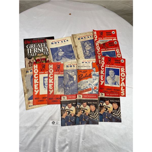 Nice Vintage Hockey Lot New Westminister Royals, TV Weekly Etc