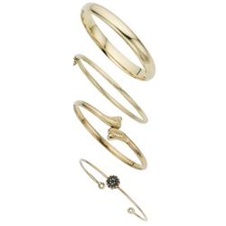 Sapphire, Gold Bracelet Lot