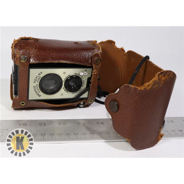 ANTIQUE BROWIE REFLEX CAMERA