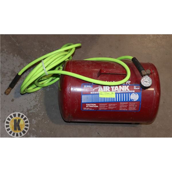 PORTABLE AIRTANK WITH HOSE