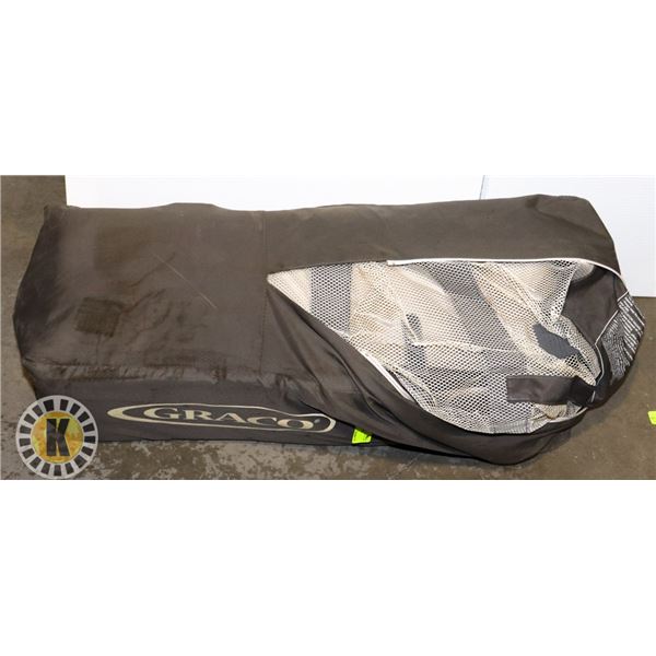 PACK 'N PLAY  PLAY PEN