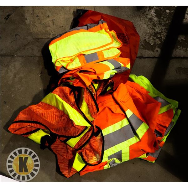 SAFETY WEAR/CLOTHES AND BAG