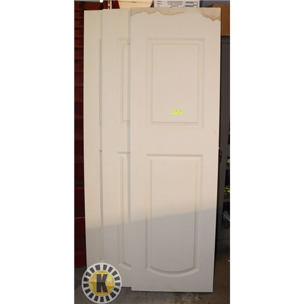 3 CLOSET DOORS WHITE LXWXH 24"1.5"X 79" IN