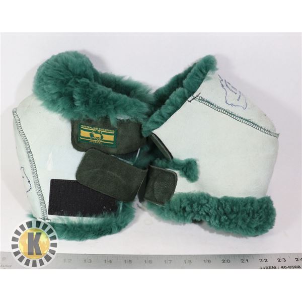 GREEN MEDICAL GRADE SHEEPSKIN FOOT WRAPS PAIR