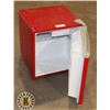 Image 1 : RCA MINI FRIDGE- RED