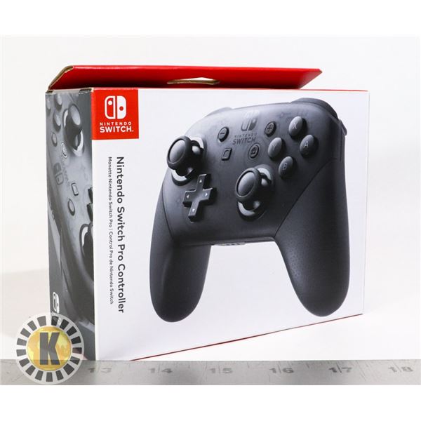 NEW NINTENDO SWITCH PRO CONTROLLER