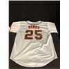 Image 1 : BARRY BONDS SIGNED GIANTS JERSEY (BONDS HOLOGRAM)