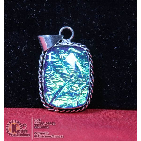 #89-TRIPLE OPAL PENDANT