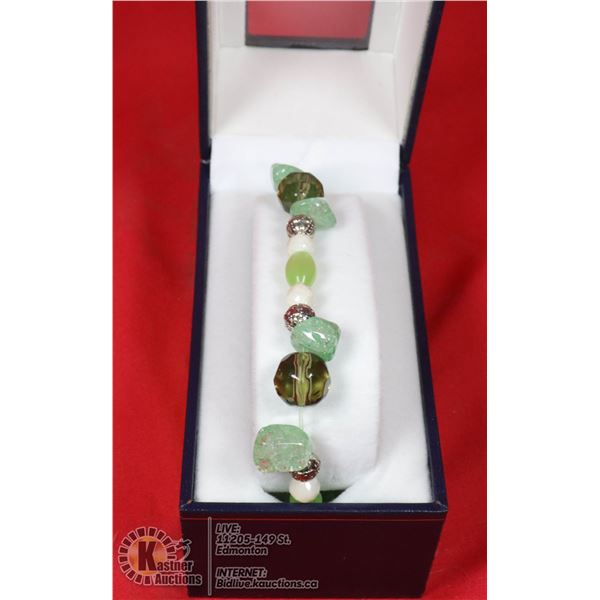 JADE COLOR POLISHED STONE BRACELET