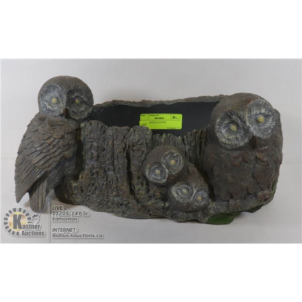 OWL GARDEN PLANTER