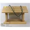 Image 1 : WOOD BIRD FEEDERS