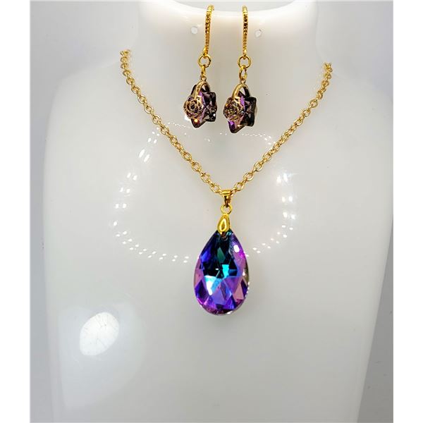 23)  PURPLE/BLUE FIRE TITANIUM CRYSTAL PENDANT