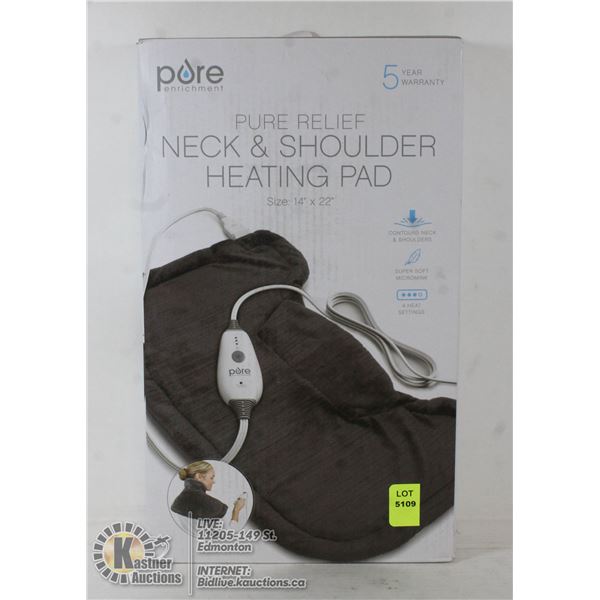 PURE RELIEF NECK AND SHOULDER HEATING PAD.