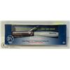 Image 1 : HELEN OF TROY 1-1/2" PRO CURLING IRON