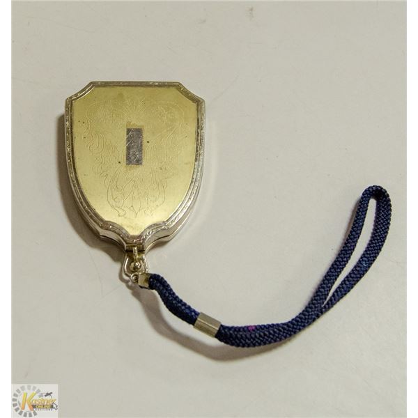 VINTAGE H.M. CO. COMPACT MIRROR SET