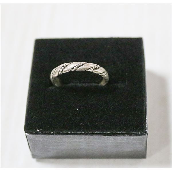 VINTAGE .925 STERLING SILVER ROPE TWIST RING SZ 7