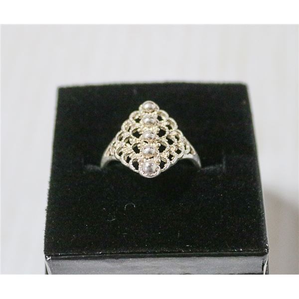 VINTAGE .925 STERLING SILVER FANCY CUT RING SZ 7