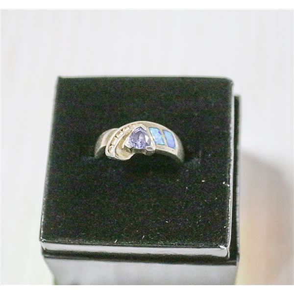 VINTAGE .925 SILVER HEART AMETHYST RING SZ 7