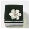 Image 1 : VINTAGE MOTHER OF PEARL STERLING SILVER FLOWER
