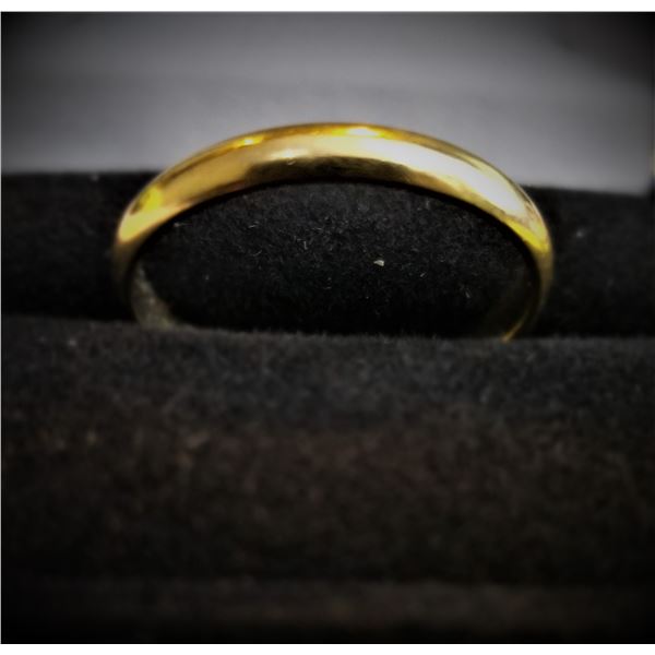 STORAGE FIND STAMPED 10K YELLOW GOLD WEDDING BAND
