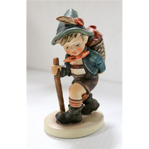 HUMMELS - FLOWER VENDOR # 381 (1972 - 1977)