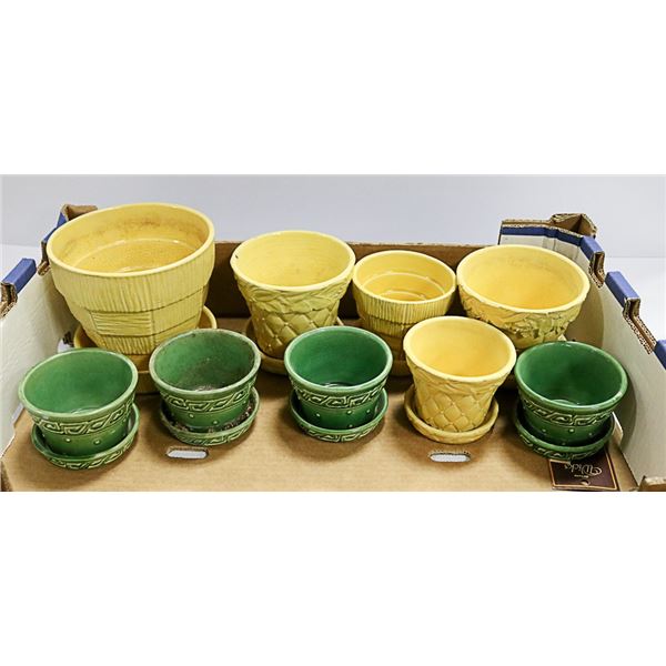 LOT OF ASSORTED MCCOY PLANT POTS