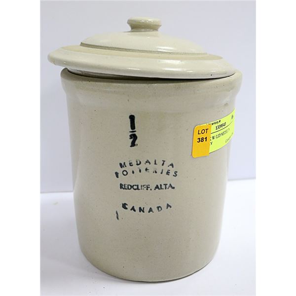 1/2 CROCK W/ LID MEDELTA CROCKERY