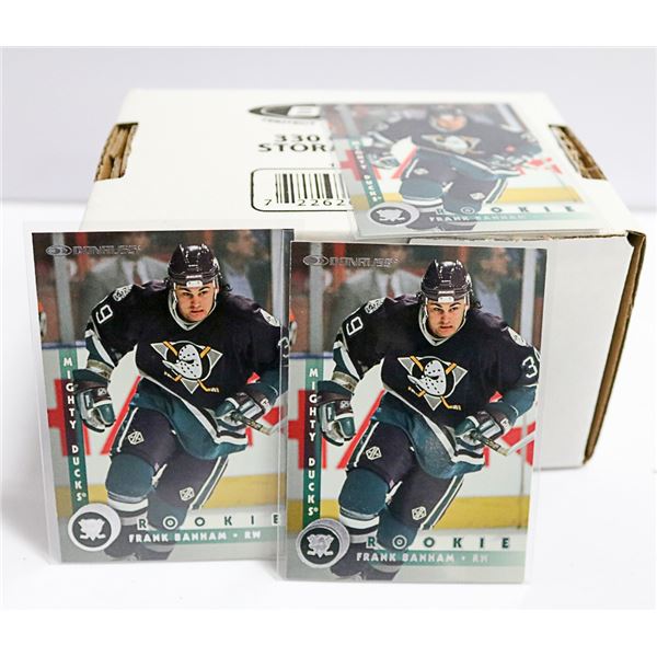 200 ROOKIES & PARALLEL HOCKEY CARDS NHL ESTATE