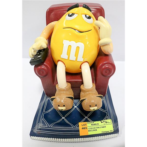 VINTAGE COLLECTIBLE M&M PEANUT RECLINER