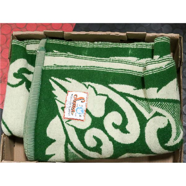 VINTAGE MID-CENTURY 100% WOOL BLANKET -