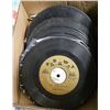 Image 1 : ESTATE COLLECTION OF 21 VINTAGE 45 RPM