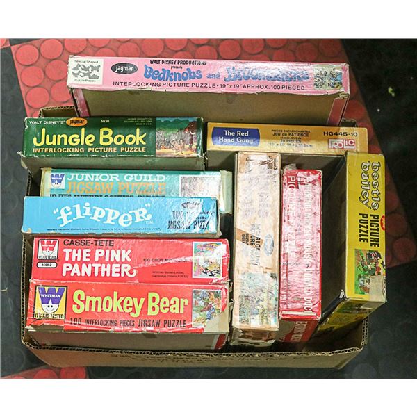 LARGE BOX WITH 10 VINTAGE COLLECTIBLE PUZZLES