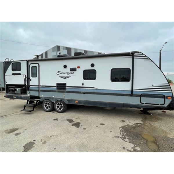 2017 FOREST RIVER TRAILER