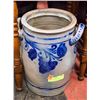 Image 1 : ANTIQUE COBALT BLUE SALT GLAZE STONEWARE CHURN