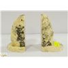 Image 1 : PAIR OF HEAVY ITALIAN ALABASTER BOOKENDS