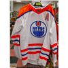 Image 1 : LEON DRAISAITL OILERS REVERSE RETRO JERSEY SZ. L