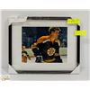 Image 1 : FRAMED BOBBY ORR PHOTO