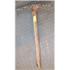 Image 1 : VINTAGE WOOD HANDLED PICKAXE