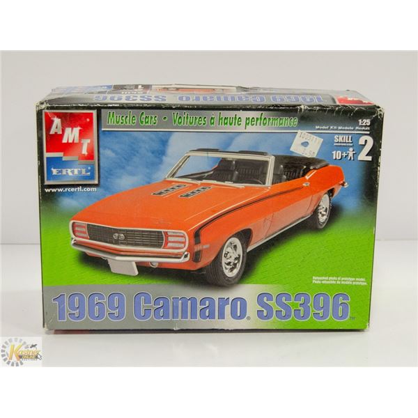 AMT ERTL 1969 CAMARO SS 396 MODEL KIT SEALED