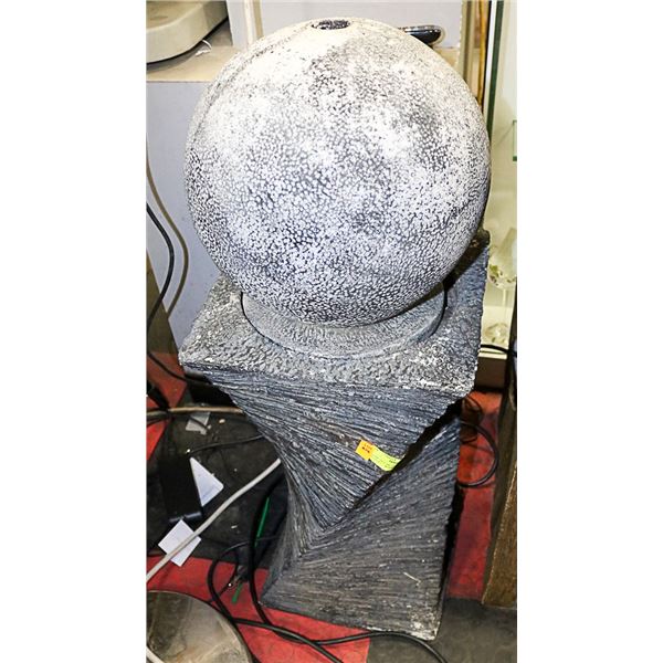 GLOBE/ PILLAR OUTDOOR WATER FOUNTAIN - WORKING