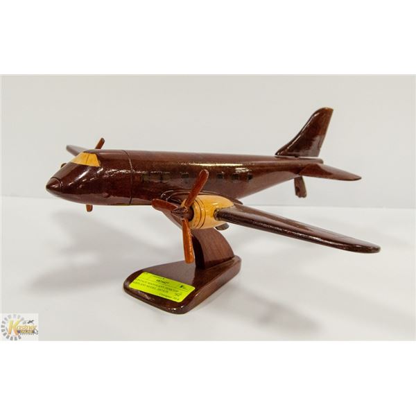VINTAGE MAHOGANY DESKTOP AIRPLANE MODEL. ESTATE