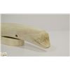 Image 2 : VINTAGE 1960'S INUIT WHALE BONE CARVING 10" L TAIL
