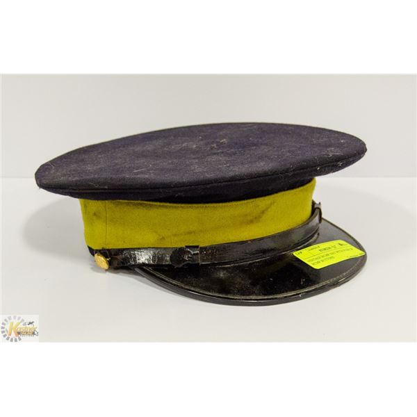 VINTAGE RCMP HAT WITH PAIR OF RCMP BUTTONS