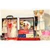 Image 3 : 2 BARBIE CASES WITH 5 BARBIES, 1 MIDGE &