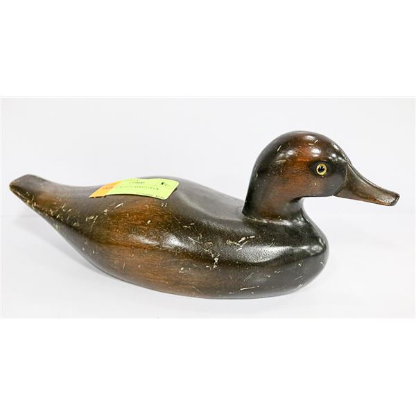 VINTAGE WOOD CARVED DUCK