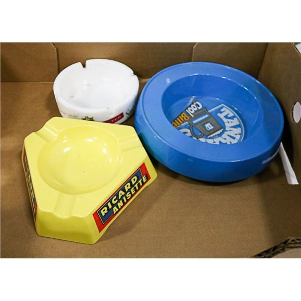 BOX W/ 3 VINTAGE  ADVERTISEMENT ASHTRAYS