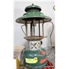 Image 1 : VINTAGE 1958 COLEMAN KEROSENE LANTERN